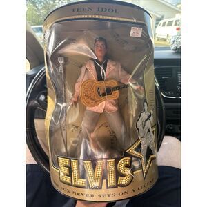 HASBRO 1993‎ ELVIS PRESLEY TEEN IDOL Figure / Doll
